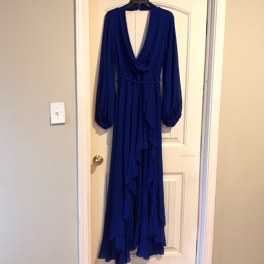 Beautiful Fashion nova Dress blue royal!💙